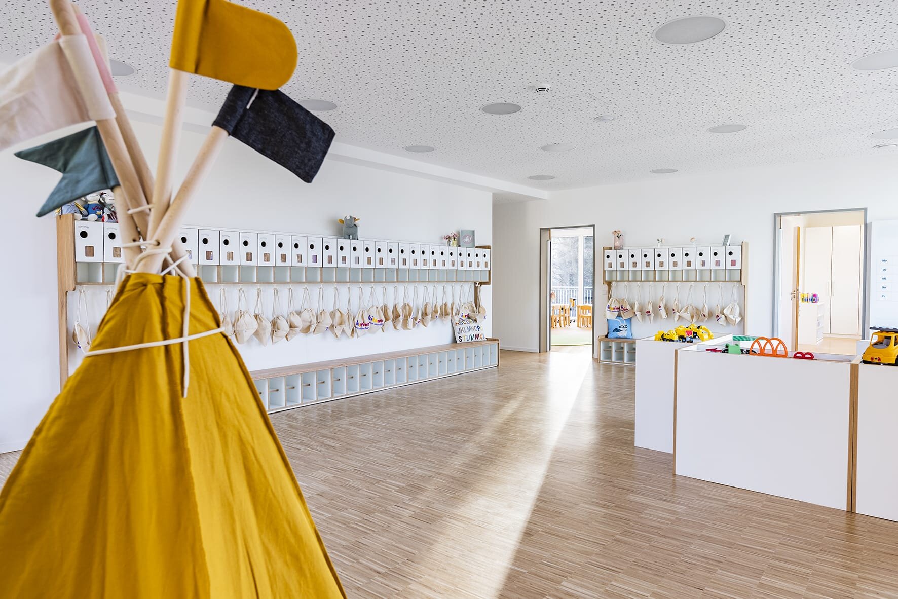 Ein Blick in einen Raum des Kindergartens