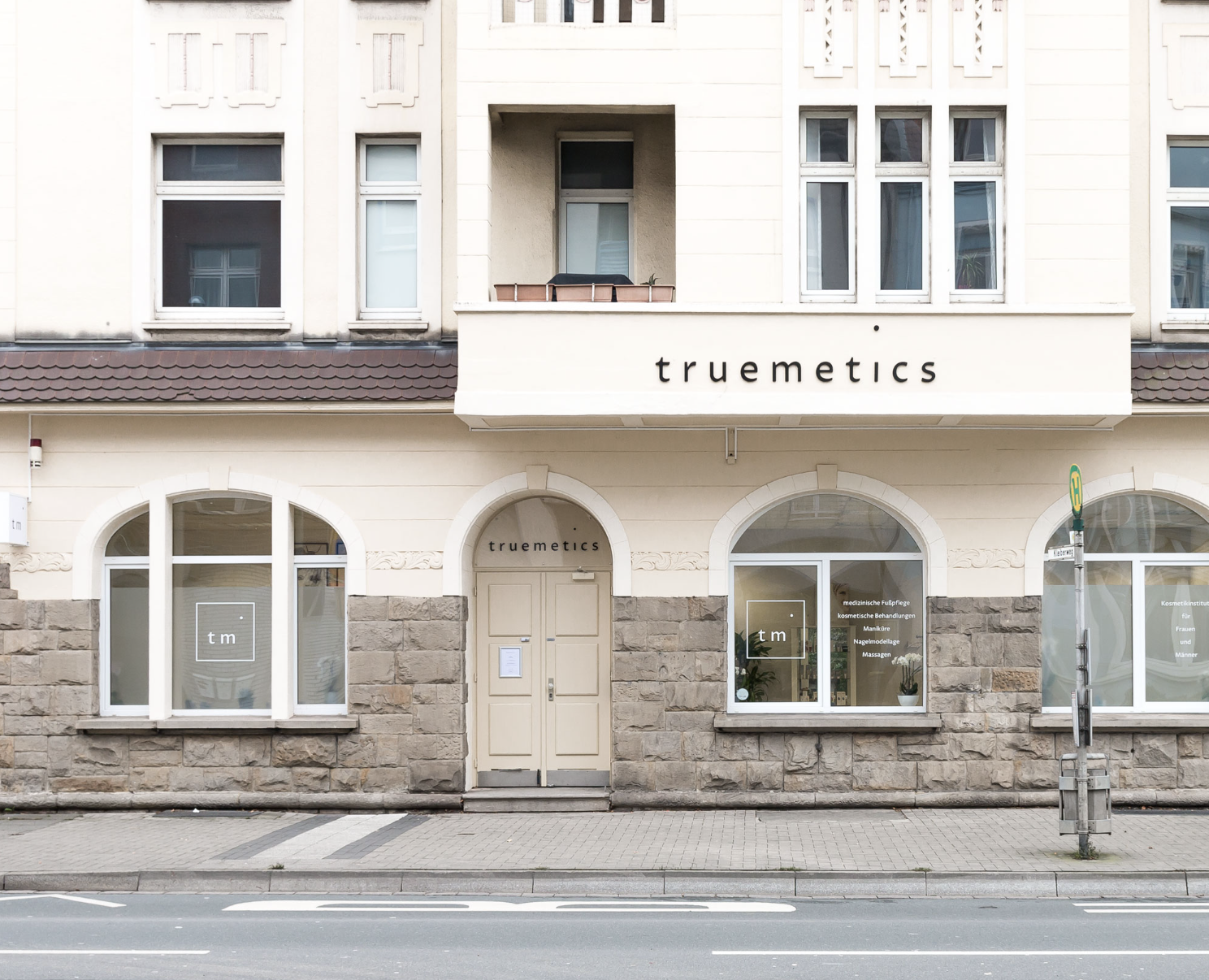Der Eingang des truemetics